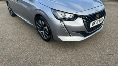 Peugeot 208 1.2 PureTech 100 Active Premium 5dr Petrol Hatchback